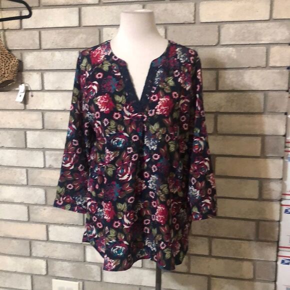 3for $20 blouse - Picture 1 of 3